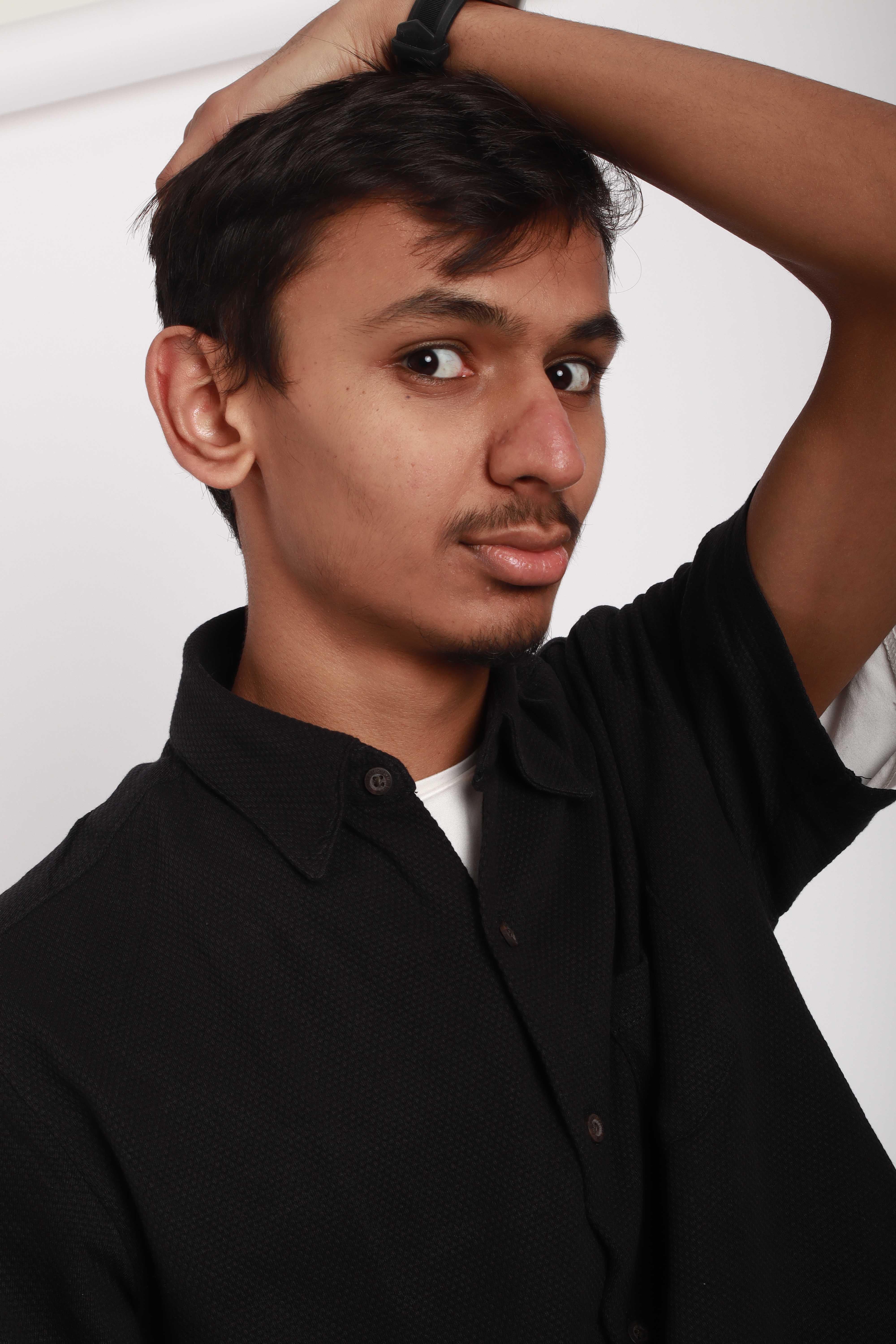 Head Shot Picture of Sujal Patel