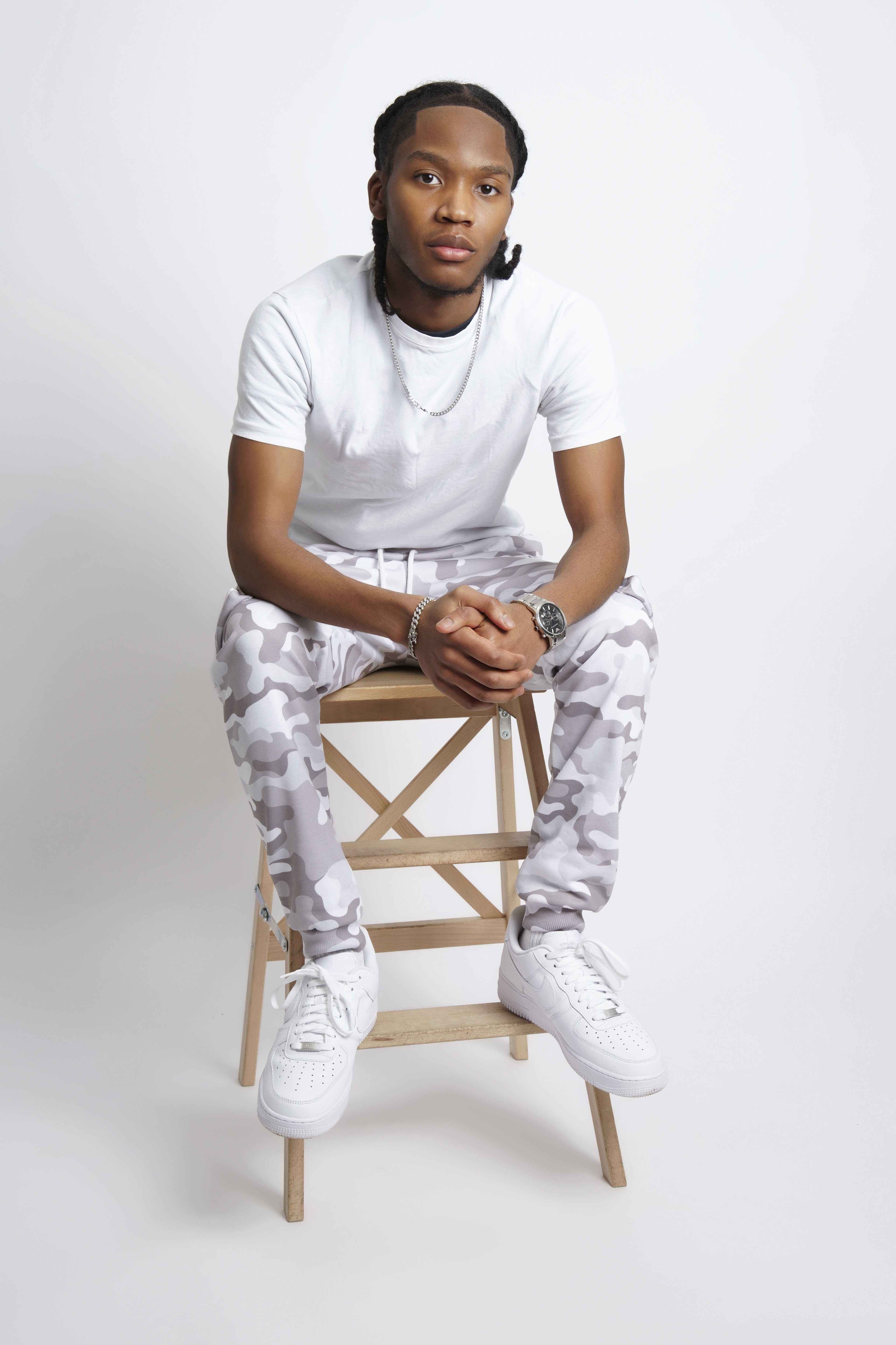 Lamar Saunders-Brown 