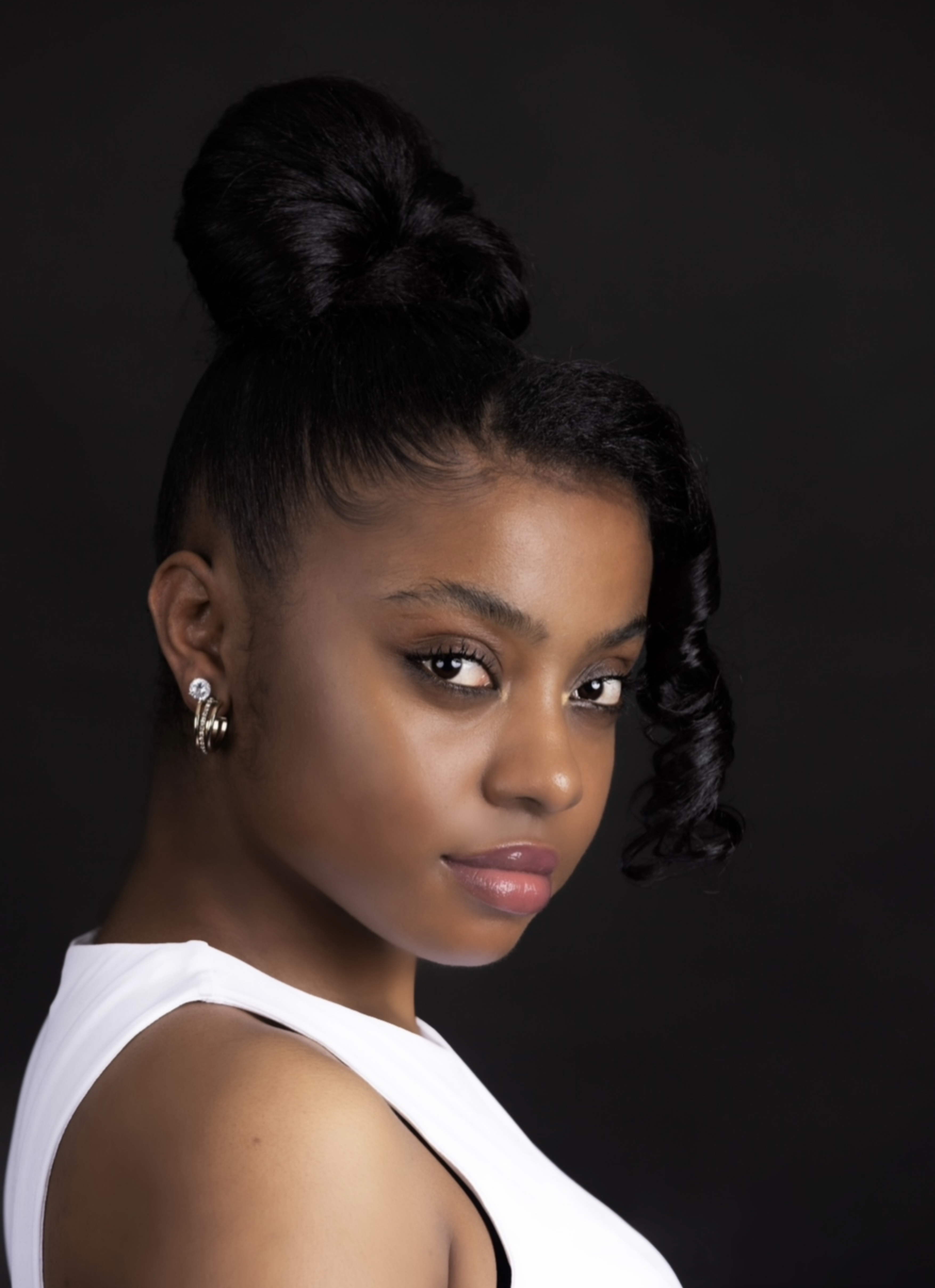 Head Shot Picture of Akela Jade  Slocombe-Elmore