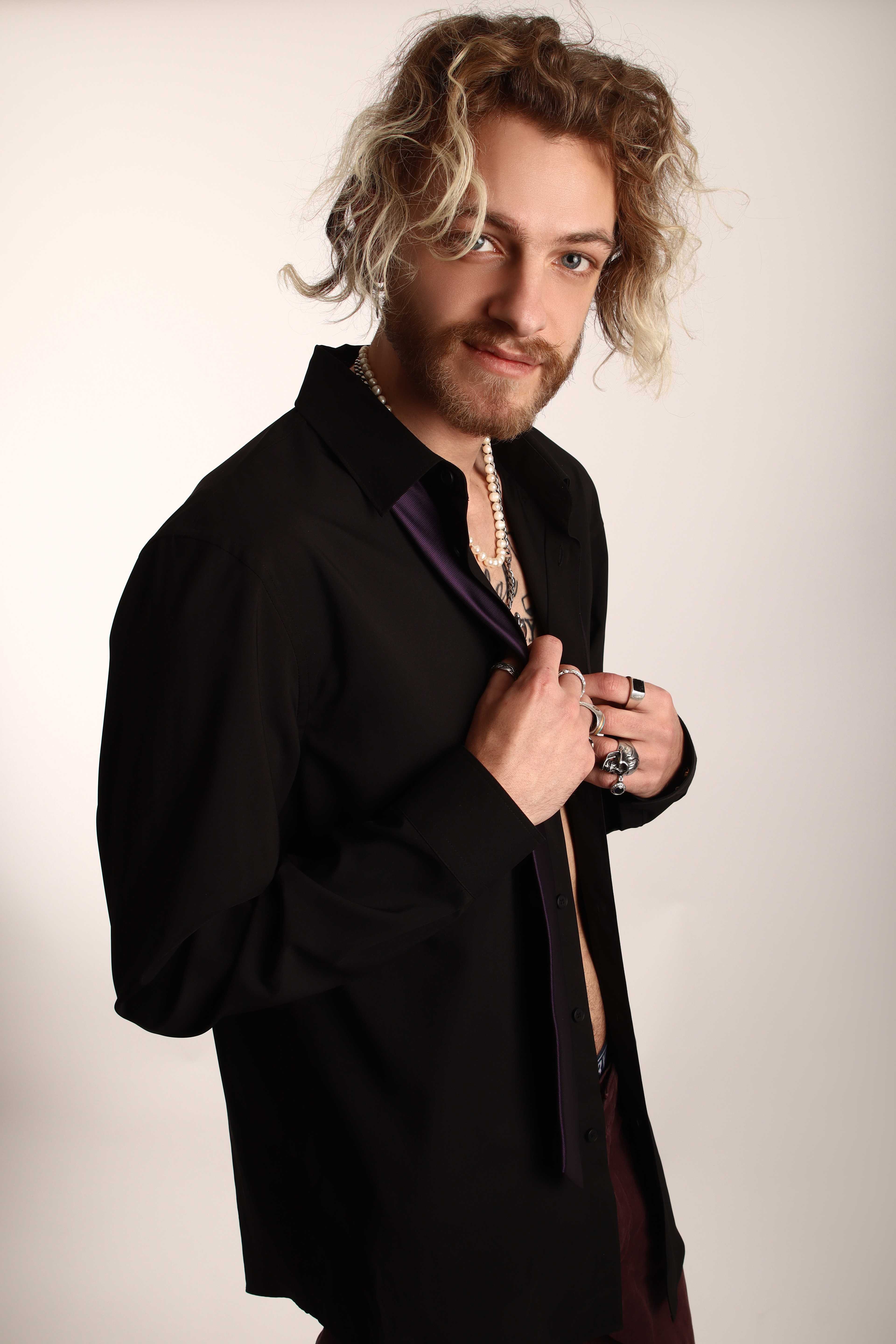 Polaroid Picture of Oliver  Seth 