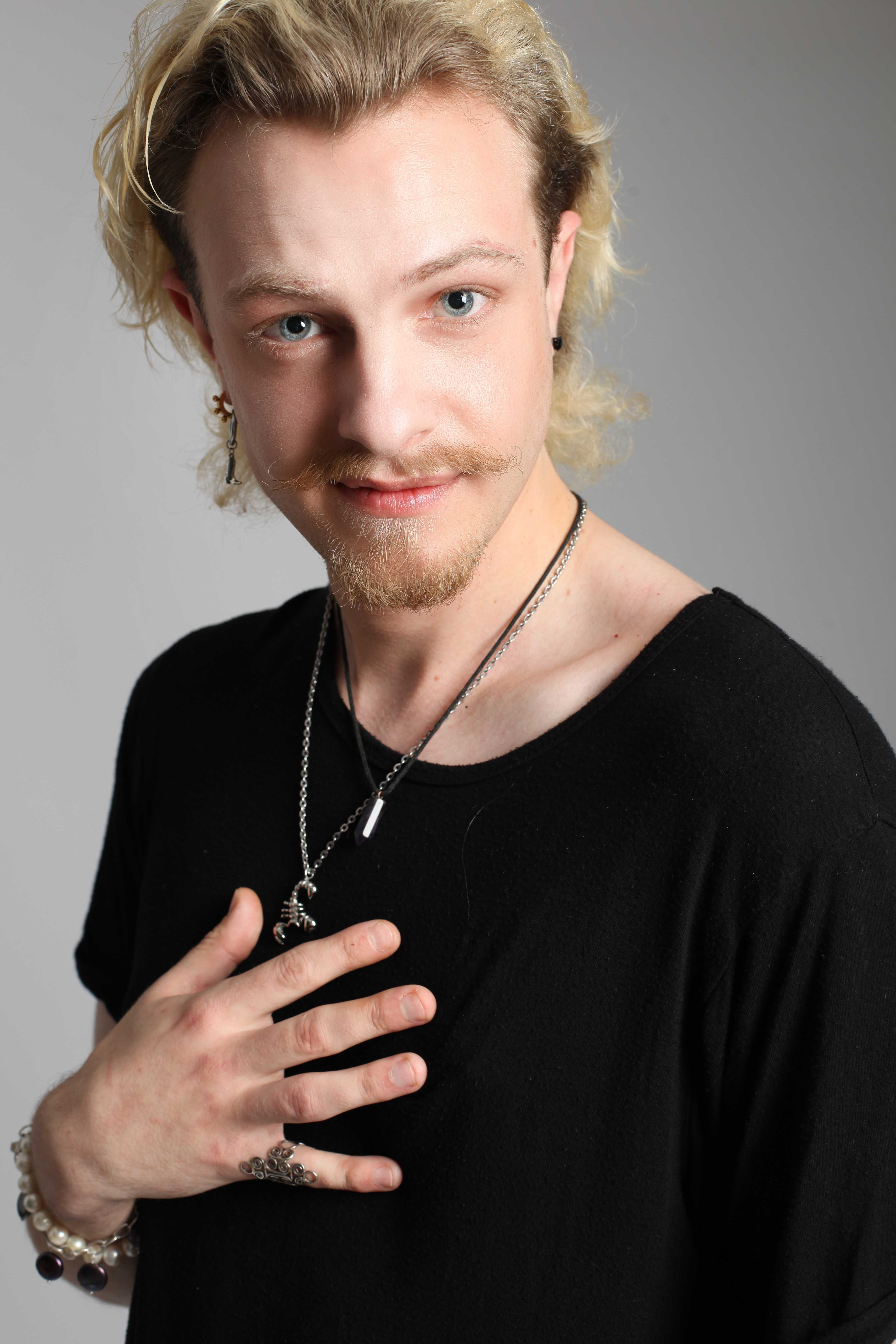 Polaroids of Oliver  Seth 