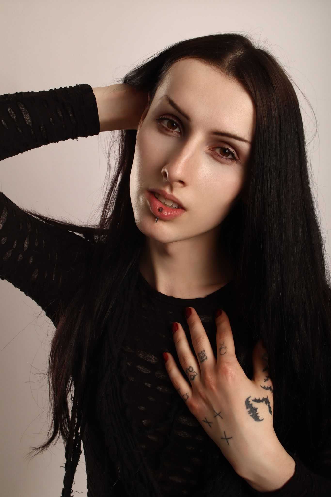 Polaroids of Duchess  Deckey