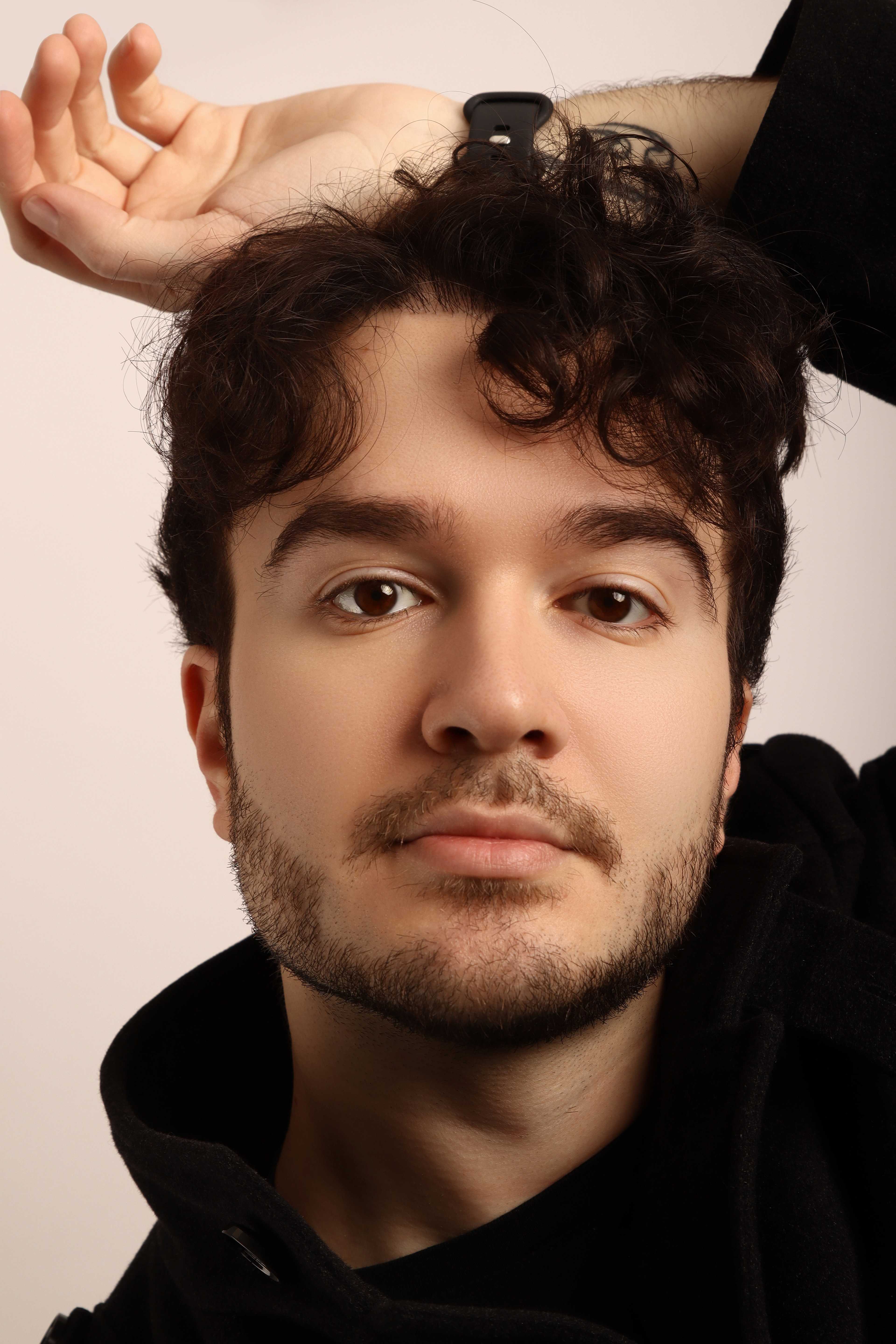 Head Shot Picture of Baris Sencan